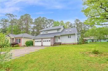 1068 Windrace Trl, Sanford, NC 27332