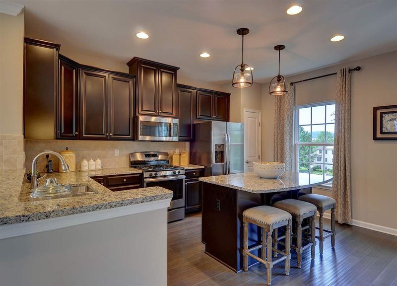 1069 Branch Line Ln, Apex, NC 27502
