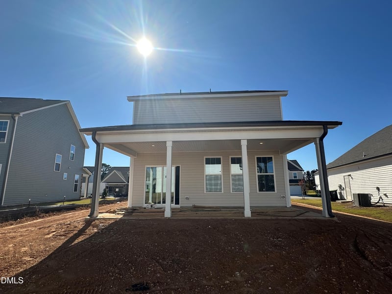 1069 Channel Drop Loop, Zebulon, NC 27597