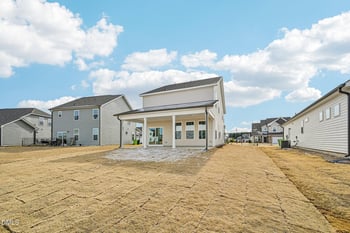 1069 Channel Drop Loop, Zebulon, NC 27597