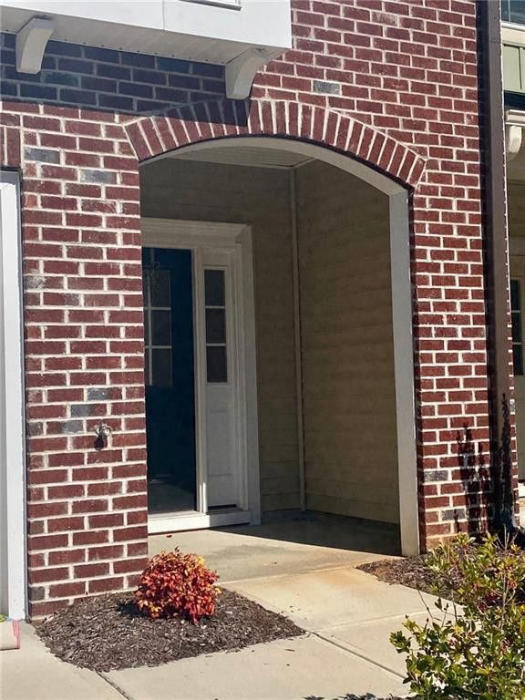 1069 Coldstream Dr, Burlington, NC 27215