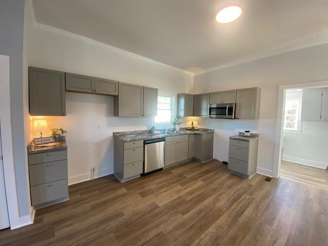 107 N 12th St, Erwin, NC 28334
