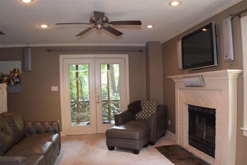107 Adventure Trl, Cary, NC 27513