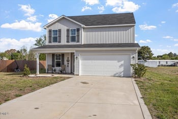 107 Alderman Ct, Dunn, NC 28334