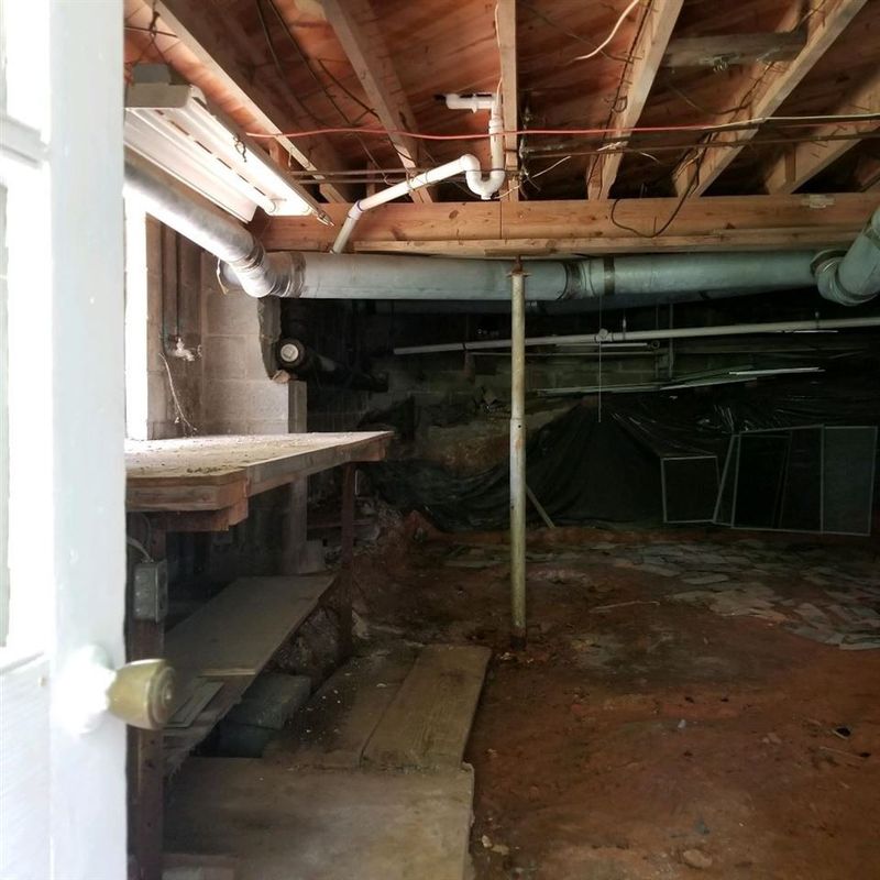 107 Allgood St, Roxboro, NC 27573