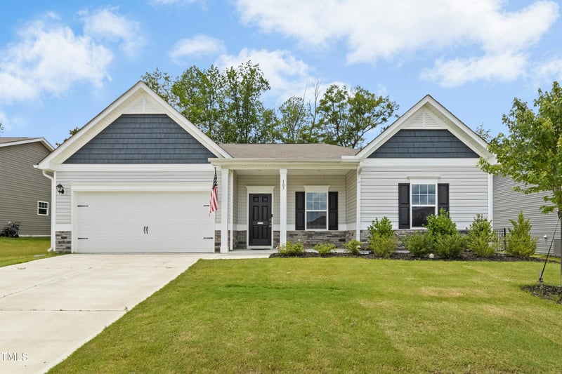 107 Altair Ln, Sanford, NC 27330