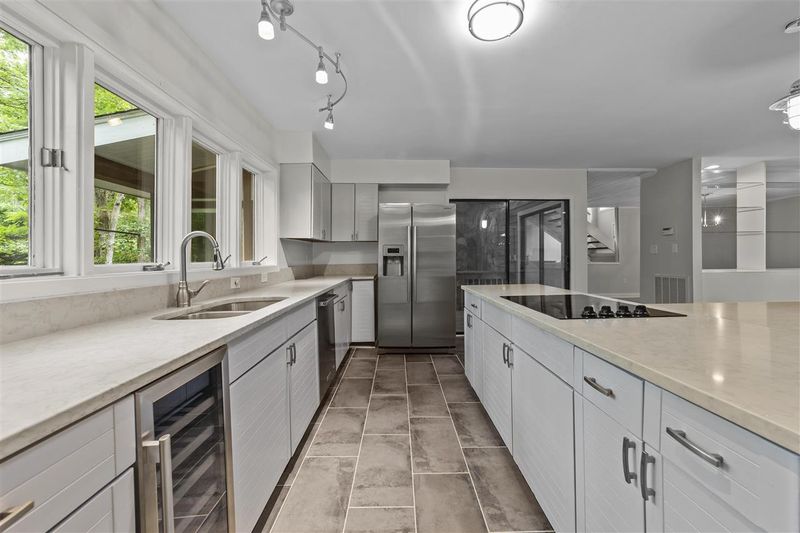 107 Ann Ln, Chapel Hill, NC 27516