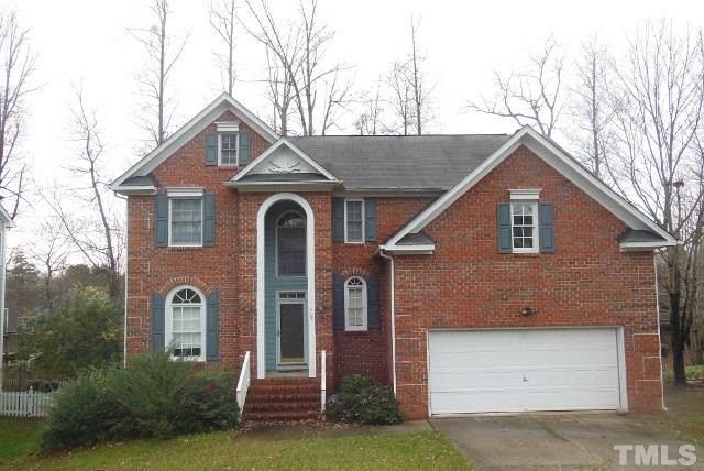 107 Ashley Glen Dr, Cary, NC 27513