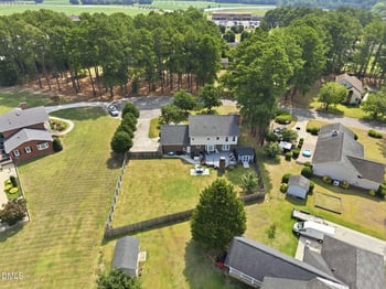 107 Ashley Ln, Dunn, NC 28334