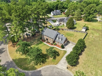 107 Ashley Ln, Dunn, NC 28334