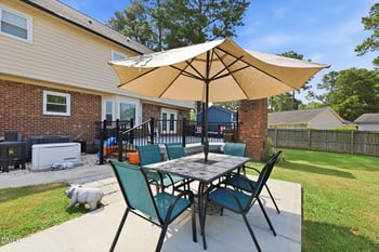 107 Ashley Ln, Dunn, NC 28334