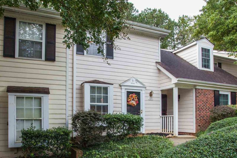 107 Assembly Ct, Cary, NC 27511