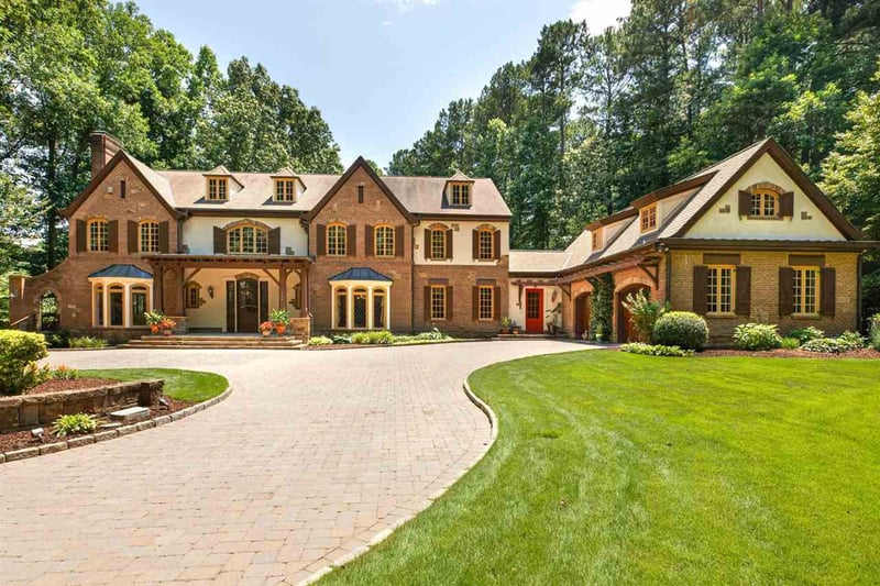 107 Autumn Cir, Cary, NC 27518