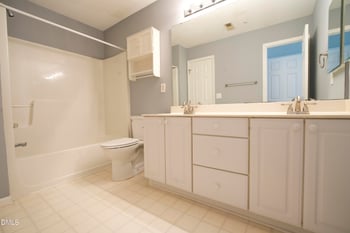 107 Badin Lake Ct, Cary, NC 27519