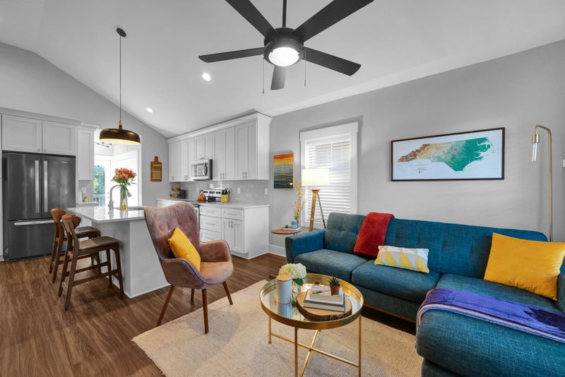 107 Bart St, Raleigh, NC 27610