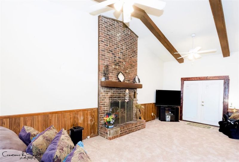 107 Belcross Ct, Garner, NC 27529