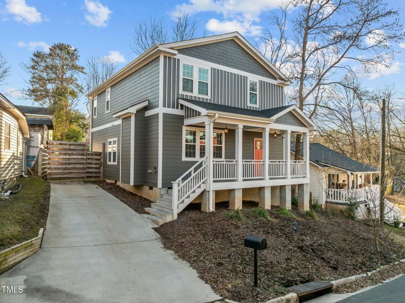 107 Bond St, Durham, NC 27707