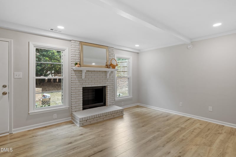 107 Bonnell Ct, Cary, NC 27511