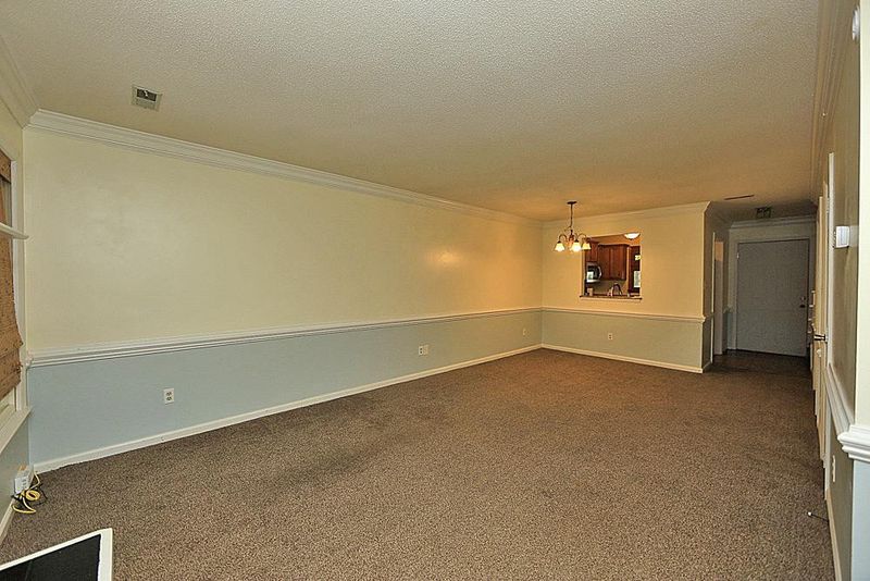 107 Briarcreek Ct, Cary, NC 27513