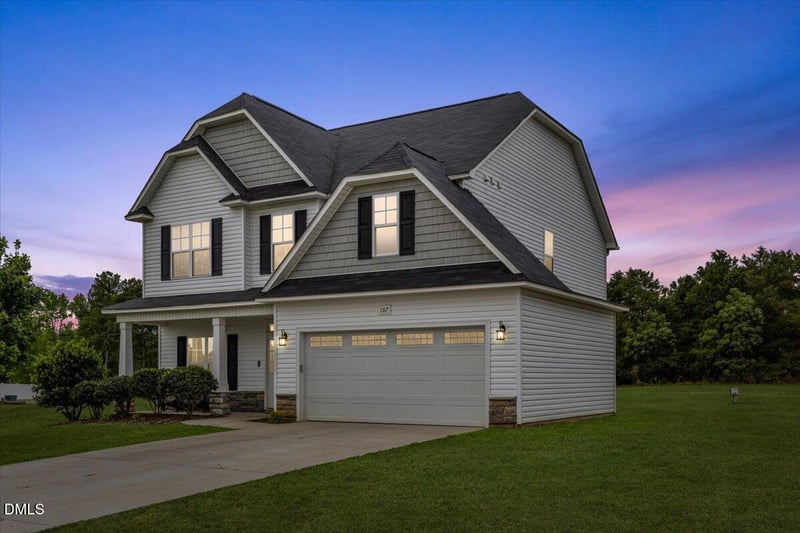 107 Caboose Ln, Clayton, NC 27520