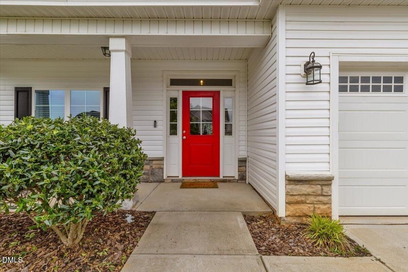 107 Caboose Ln, Clayton, NC 27520