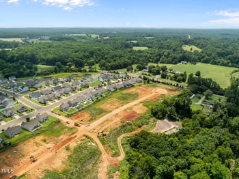 107 Campaign Dr, Mebane, NC 27302
