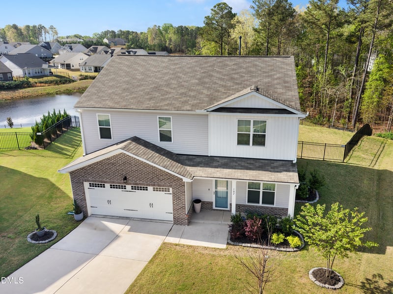 107 Capanne Ct, Clayton, NC 27527