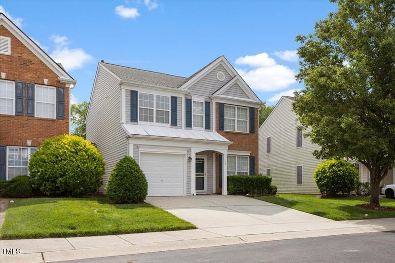 107 Caraleigh Ct, Morrisville, NC 27560