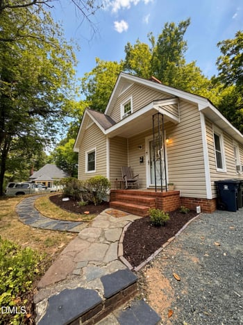 107 Carr St, Chapel Hill, NC 27516