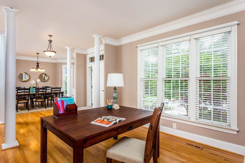 107 Caymus Ct, Cary, NC 27519