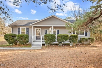 107 Claymont Rd, Louisburg, NC 27549