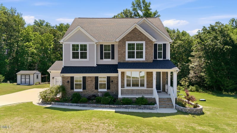 107 Clearbrook Ct, Angier, NC 27501