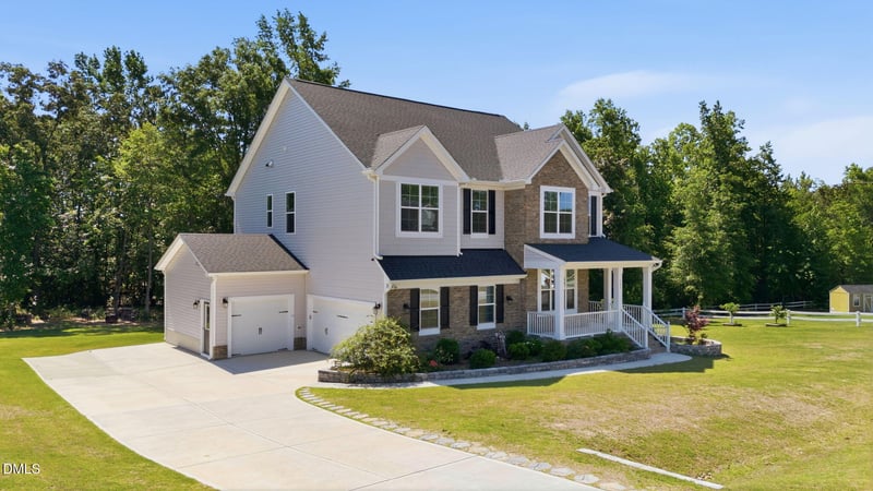 107 Clearbrook Ct, Angier, NC 27501