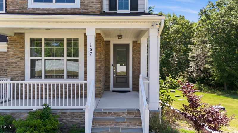 107 Clearbrook Ct, Angier, NC 27501