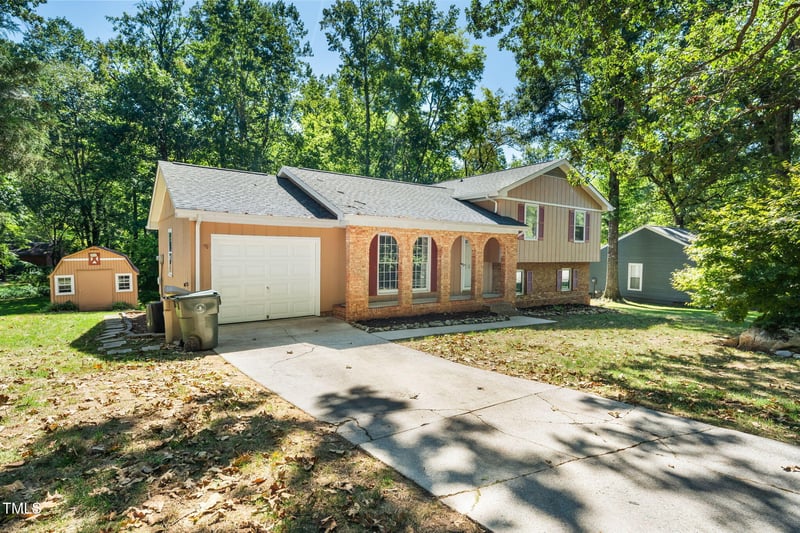 107 Coachman Dr, Garner, NC 27529