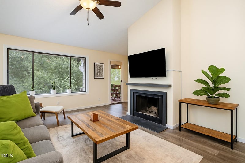 107 Concannon Ct, Cary, NC 27511