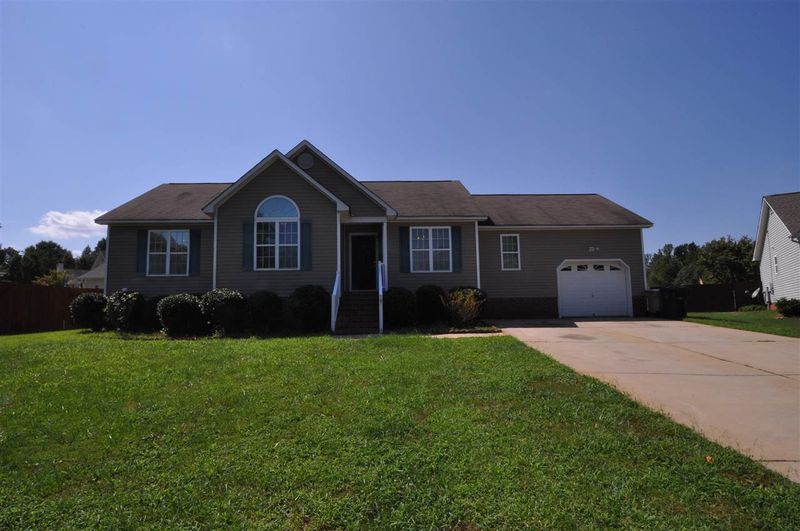 107 Constrata Ct, Garner, NC 27529