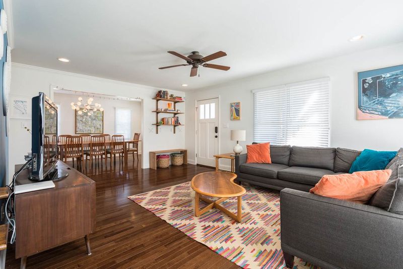107 Cooke St, Raleigh, NC 27601