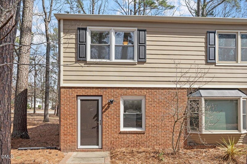 107 Cooper Glen Pl #2, Chapel Hill, NC 27517