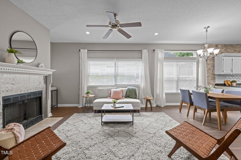 107 Covington Dr, Chapel Hill, NC 27514