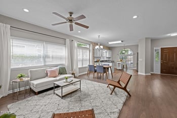 107 Covington Dr, Chapel Hill, NC 27514
