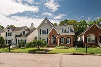 107 Cumberland Green Dr, Cary, NC 27513