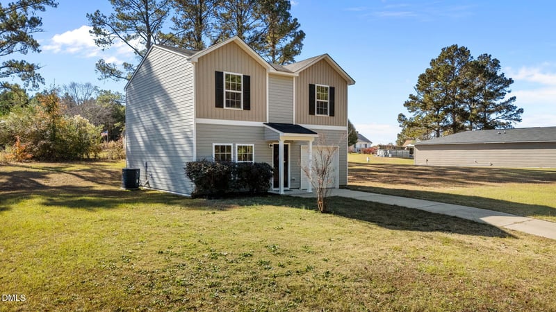 107 Deanne Ln, Coats, NC 27521