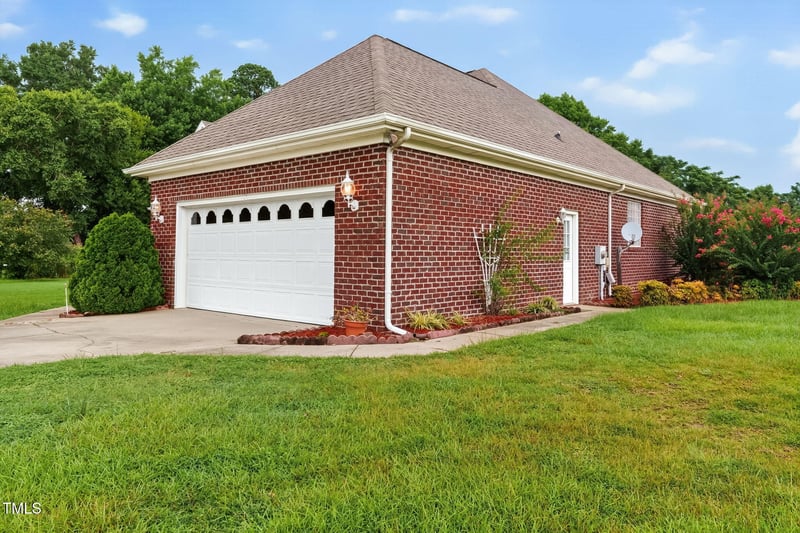 107 Debbie Dr, Goldsboro, NC 27530