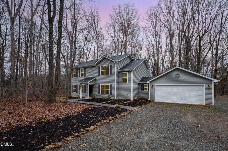 107 Deena Ct, Mebane, NC 27302