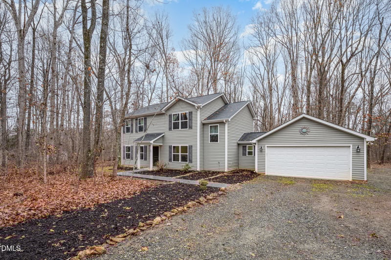 107 Deena Ct, Mebane, NC 27302