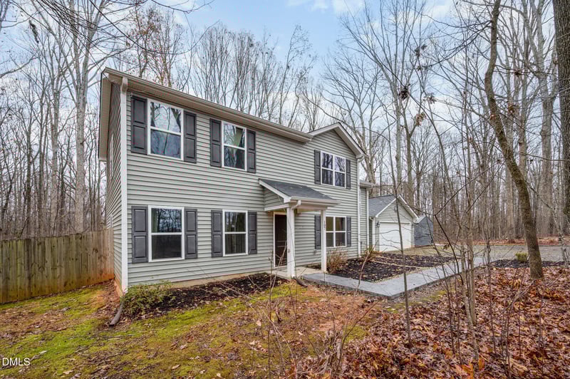 107 Deena Ct, Mebane, NC 27302