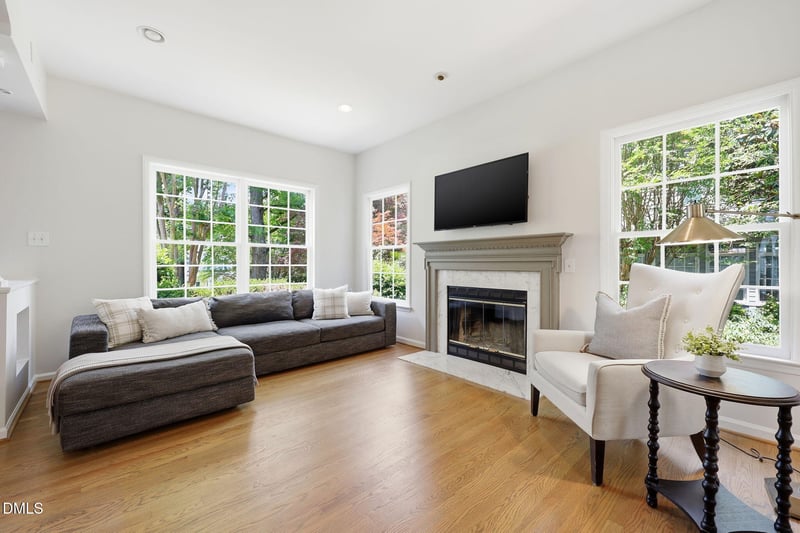 107 Del Rio Dr, Cary, NC 27519