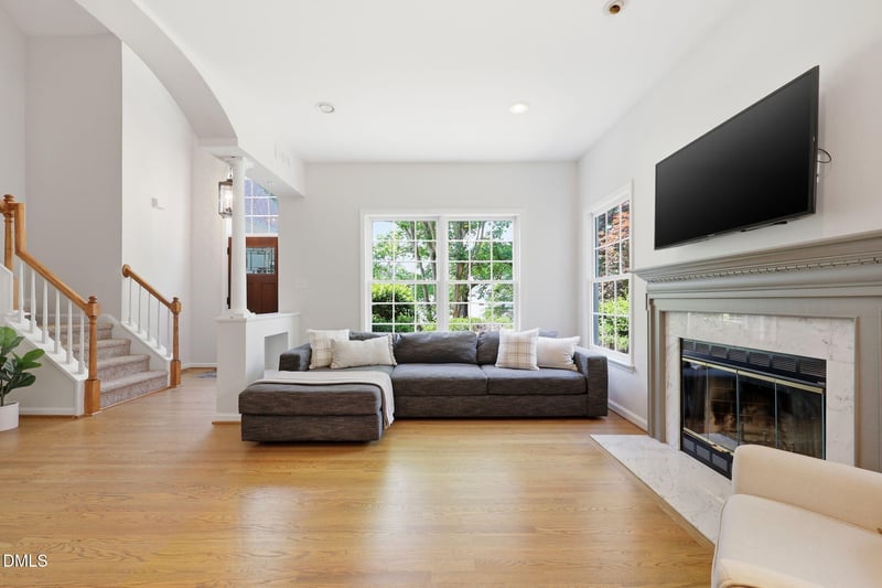 107 Del Rio Dr, Cary, NC 27519