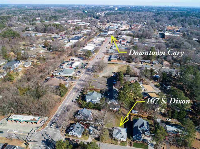 107 S Dixon St, Cary, NC 27511